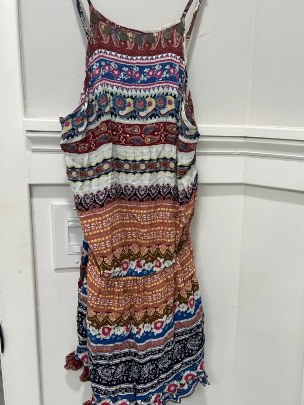 3 items for $20 😊 American Eagle Outfitters Multicolor Romper - Picture 1 of 5